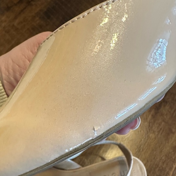 Me Too | Gianna Nude Patent Leather Slingback Pumps - Picture 10 of 10